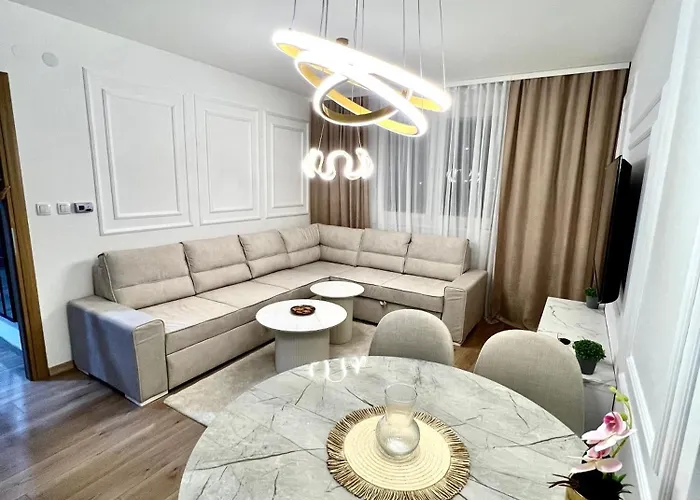 Luxury Ema Apartman Donje Mladice
